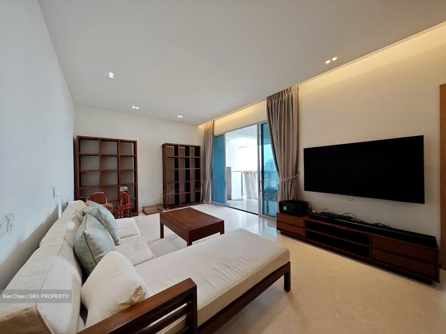 Clover By The Park (D20), Condominium #585589561
